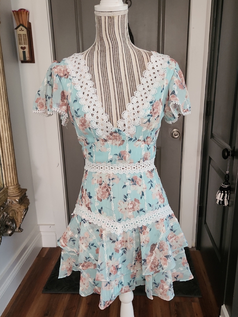 Floral Lace-Trim A-Line Dress in Light Aqua